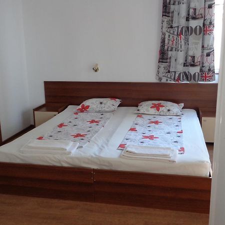 Vlasta Guest House Sozopol Extérieur photo
