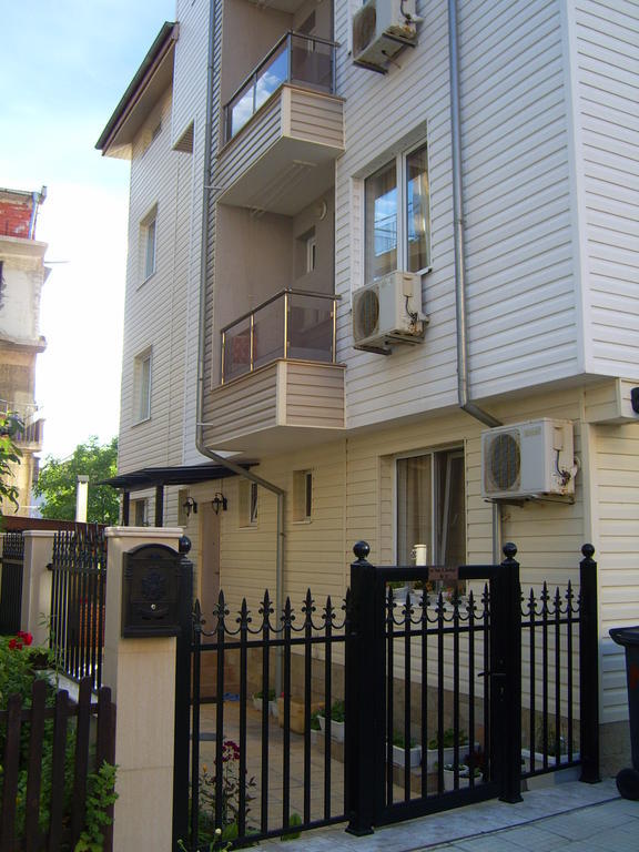 Vlasta Guest House Sozopol Extérieur photo